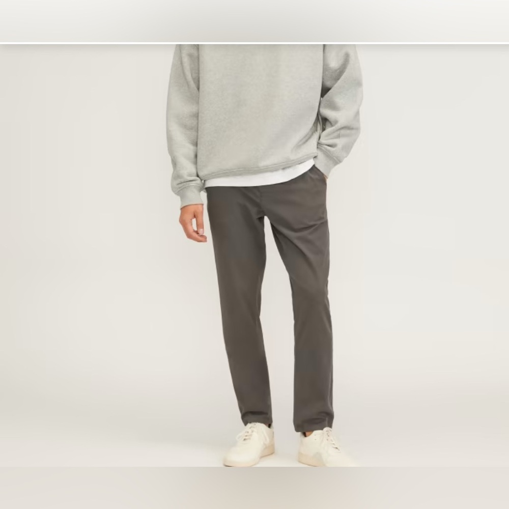 NWT Everlane men’s uniform performance chino slate 38/30 (waist measured 36”)